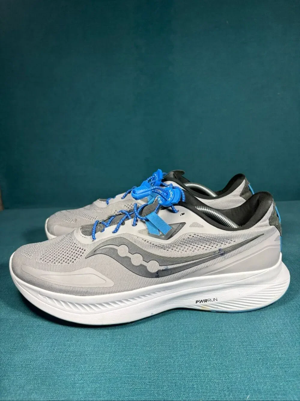 Saucony Guide 15 Mens 12 Grey Blue Lock Laces Running Shoes S20684-15